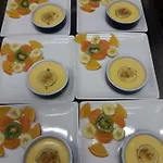 D'hotes L'astazou 住宿加早餐酒店 加瓦尔尼