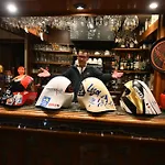 D'hotes L'astazou 住宿加早餐酒店 3*