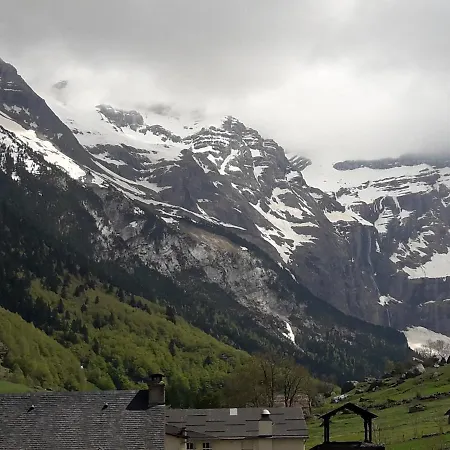 D'hotes L'astazou Oda ve Kahvaltı 3*