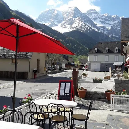 D'hôtes L'astazou 3*
